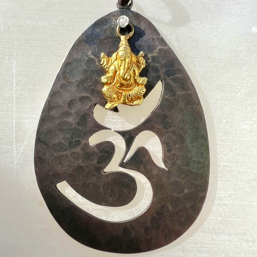 Vintage Sterling Silver & 18K Gold Om Ganesh Pendant India Artisan Jewelry